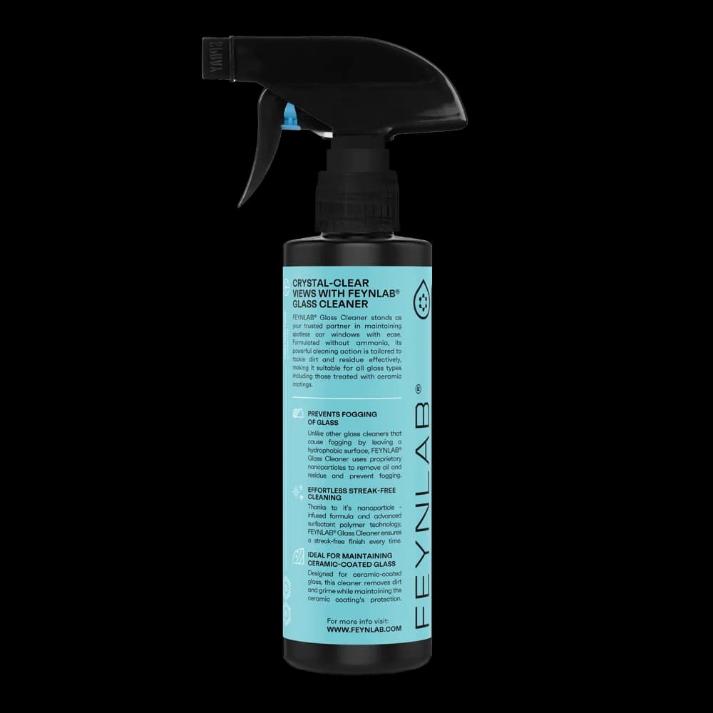 Boční strana FEYNLAB Glass Cleaner 500ml s popisem složení bez amoniaku, které je bezpečné pro tónovaná okna